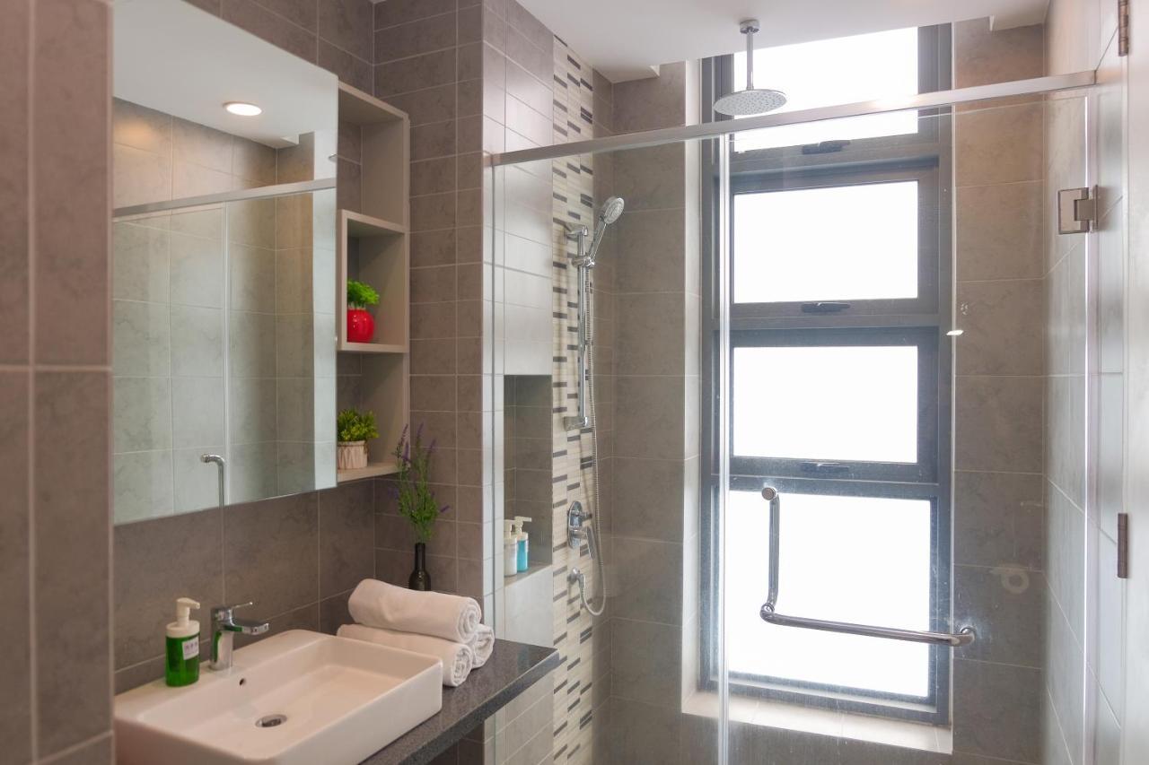 Bukit Bintang Robertson 3br With Netflix